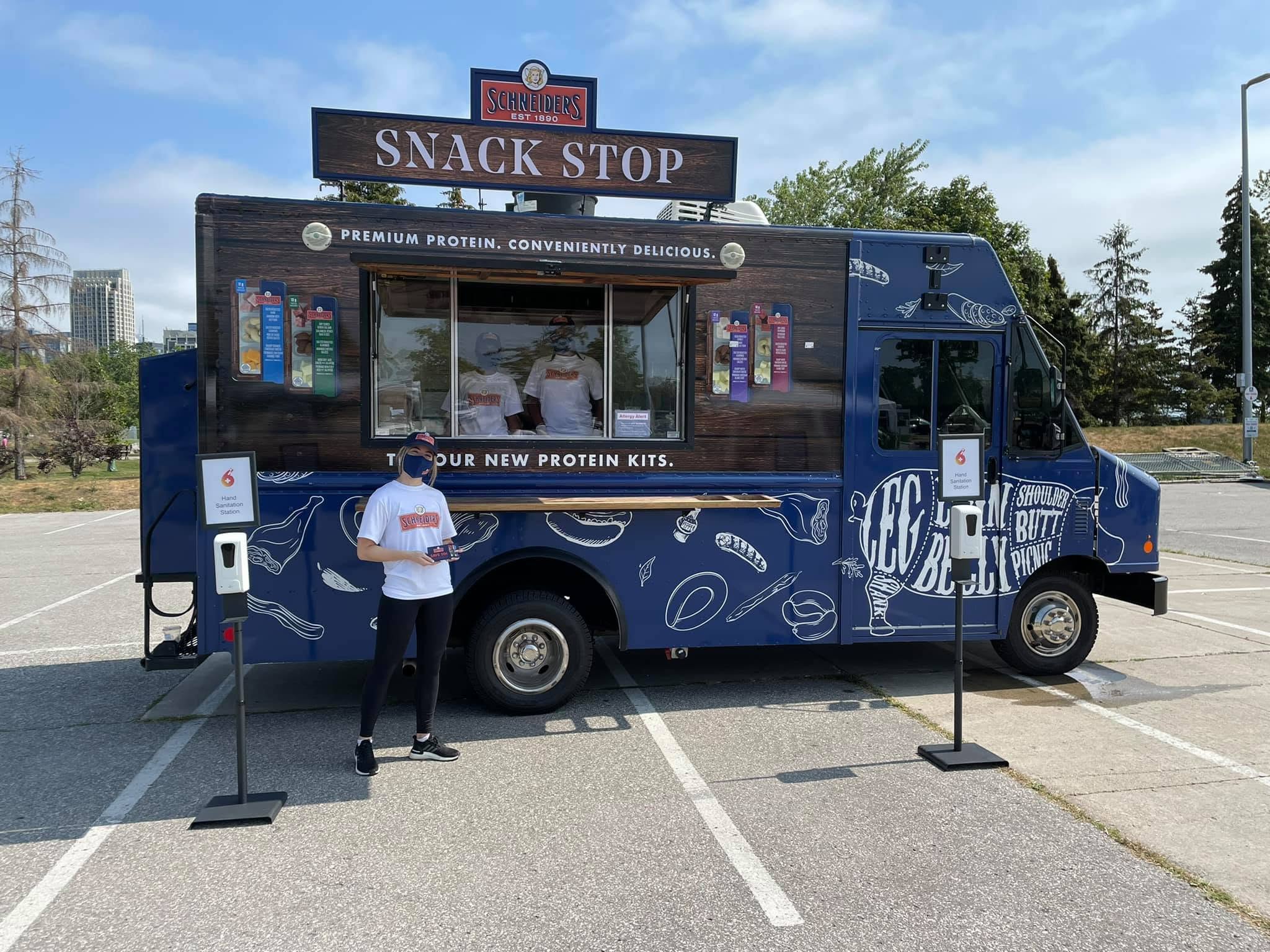 Schneiders Snack Stop food truck activation